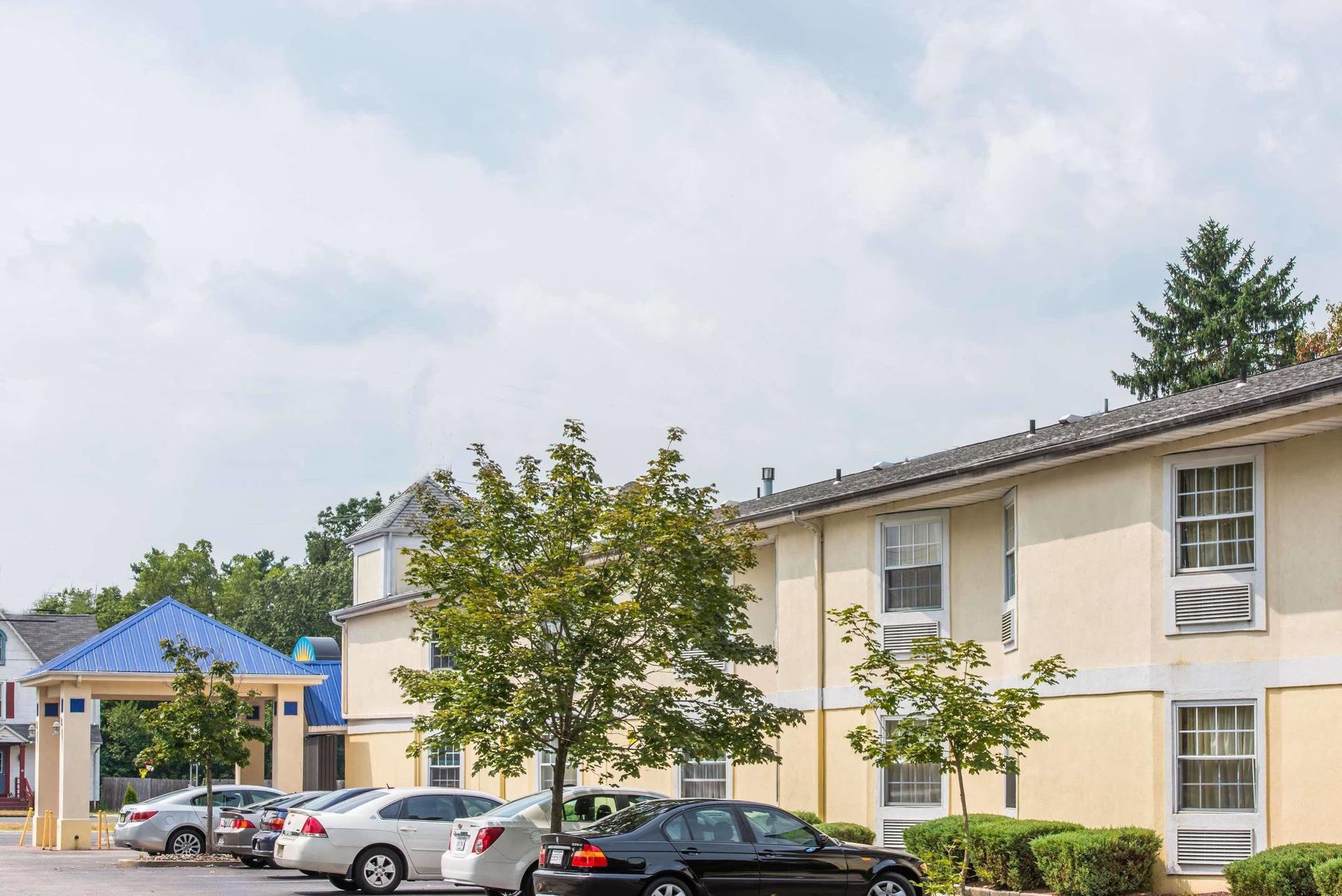 Days Inn By Wyndham Berlin Voorhees Zewnętrze zdjęcie